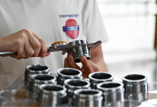 Inspection of caliper pistons